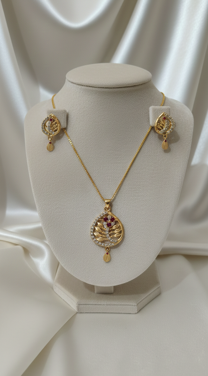 Luminous Grace Gold Pendant Set | Gold Plated Anti-Tarnish Pendant for Women