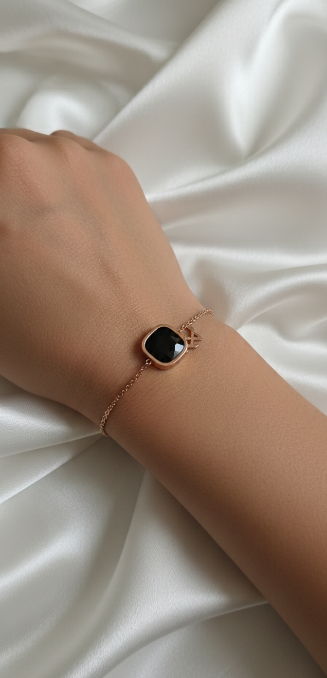 The Velvet Knight Bracelet | Gold Plated Anti-Tarnish Bracelet for Women